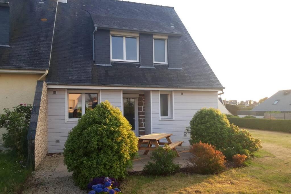 Villa Leshorizonsperrosguirec Exterior foto